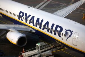 Bei Ryanairs Attacke geht es auch um einen Streit um eine Deckelung des Luftverkehrs am Flughafen in Dublin.