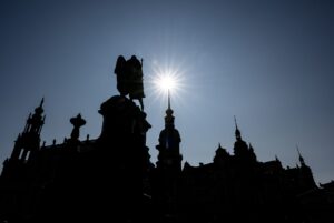 Das Sommerwetter in Sachsen war warm und sonnig. Auch heftiger Starkregen gehörte dazu. (Archivbild)