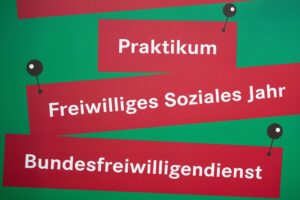 Die Arbeitswelt kennenlernen und einen Dienst für die Gesellschaft leisten: Das Freiwillige Soziale Jahr ist Teil des sogenannten Thüringen Jahrs. (Archivfoto)