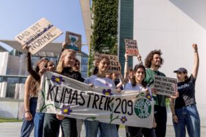 Wollen am Freitag in mehr als 100 Orten auf die Straße gehen: Klimaschützer von Fridays for Future.