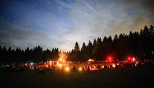 Die illegalen Feuer machten den Landkreisen wegen der Waldbrandgefahr sorgen. (Archivbild)