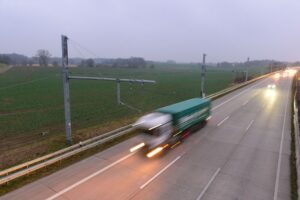 Aktuell laufen Wartungsarbeiten an der E-Highway-Teststrecke. (Archivbild)