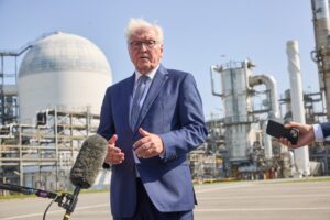 Bundespräsident Steinmeier mahnt den Erhalt der industriellen Stärke Deutschlands auf dem Weg zur Klimaneutralität an.