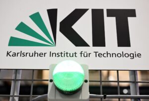 Das Karlsruher Institut für Technologie hat Müll auf sogenannte Ewigkeitschemikalien untersucht.