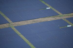 Hessens Solar-Kataster gibt jetzt auch Auskunft darüber, ob sich eine Freiflächensolaranlage lohnt. (Symbolbild)