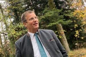 Peter Hauk (CDU), Forstminister von Baden-Württemberg, im Wald.