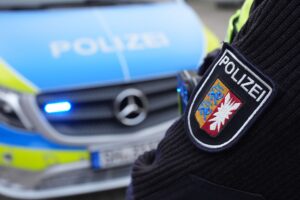 Schon Ende Januar informierte ein Anrufer die Polizei über die Tauben. (Symbolbild)