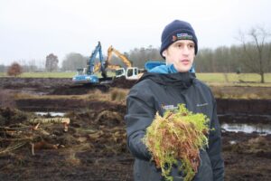 Noch sieht es wüst aus im trocken gelegten Grotmoor, doch schon bald entsteht dort ein neuen, intaktes Moor.