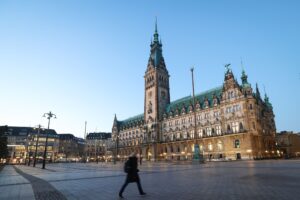 Der BUND erwartet, dass Peter Tschentscher Versprechen zum Klima- und Umweltschutz umsetzt.