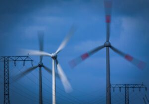 Die Produktion von Wind- und Solarstrom nimmt auch in Mecklenburg-Vorpommern weiter zu.  (Archivfoto)