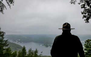 Die Naturparke liegen vor allem an den Rändern von NRW, entlang der Grenze zu Rheinland-Pfalz, Hessen, Niedersachsen sowie zu Belgien und den Niederlanden. (Archivbild)