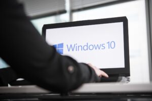 Vertrauter Anblick, der bei vielen bald Geschichte sein wird: Windows 10 wird im Herbst ausgemustert.