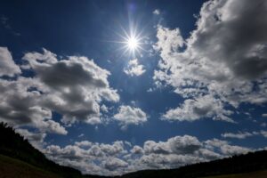 Juni in Sachsen deutlich zu warm und zu trocken
