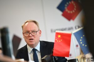 EU-Handelskammerpräsident Eskelund kritisierte den Antragsprozess den Export seltener Erden. (Archivbild)