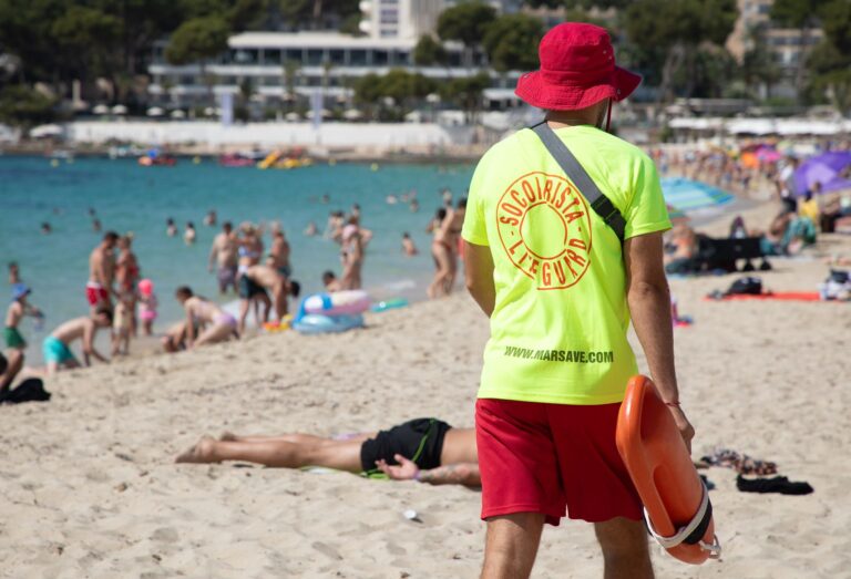 Der Zwischenfall geschah in der britischen Urlauberhochburg Magaluf. (Archivfoto) Foto: Clara Margais/dpa