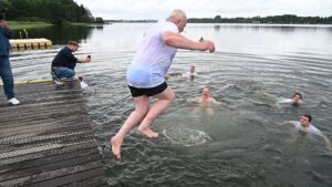 Derzeit erreichen nur 4 Prozent der Flüsse und 21 Prozent der Seen einen guten ökologischen Zustand. «Das ist zu wenig», findet Mecklenburg-Vorpommerns Umweltminister Till Backhaus.