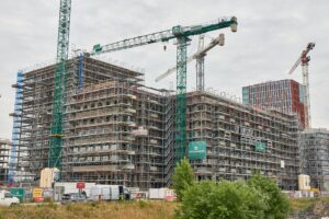 Mehr sanieren, weniger neu bauen - dazu sind derzeit viele Wohnungsgesellschaften gezwungen. (Archivbild)