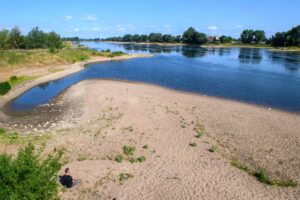 Die Elbe führt in Sachsen-Anhalt und Sachsen immer weniger Wasser