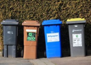 Die Haushalte in Sachsen-Anhalt produzieren weniger Müll als in der Pandemiezeit. (Archivbild)