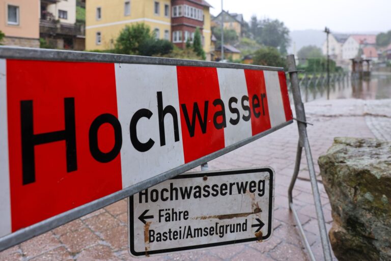 DUH warnt: Tausende Menschen in Sachsen sind hochwassergefährdet (Archivbild). Foto: Jan Woitas/dpa
