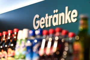 Beim Getränkekauf schaden Mehrwegflaschen der Umwelt am wenigsten.