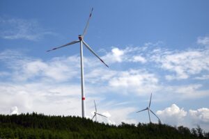 NRW könnte in diesem Jahr ein neues Rekordniveau beim Windkraftausbau erreichen.