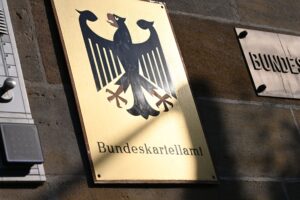 Das Bundeskartellamt hat keine wettbewerblichen Bedenken gegen zwei CO2-Pipeline-Kooperationsprojekte, an denen der Fernleitungsnetzbetreiber OGE beteiligt ist. (Archivbild)