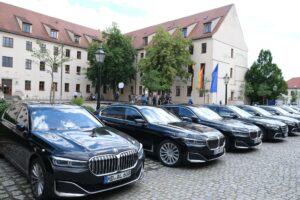Nach einer Auswertung der Deutschen Umwelthilfe fahren 70 Prozent der Dienstwagen in Sachsen-Anhalt mit Diesel. (Archivbild)