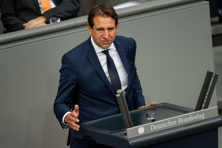 Fraktionsvize Jung widerspricht CDU-Politiker Kuban. (Archivbild) Foto: Fabian Sommer/dpa