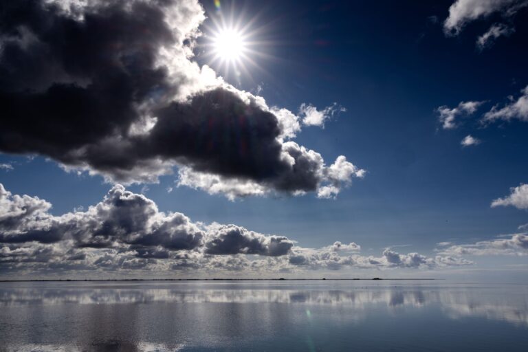 Die Entwicklung des Nationalparks Schleswig-Holsteinisches Wattenmeer gilt als vorbildlich für die Entschärfung von Konflikten. (Archivbild) Foto: Frank Molter/dpa