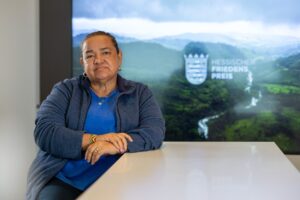 Die kolumbianische Friedensaktivistin Jani Silva wird ausgezeichnet.