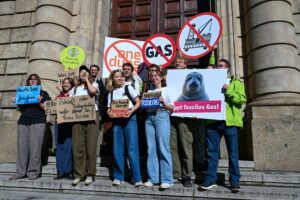 Fridays For Future und die Deutschen Umwelthilfe planen ein Protestcamp gegen die anstehenden Gasbohrungen vor der Nordseeinsel Borkum.