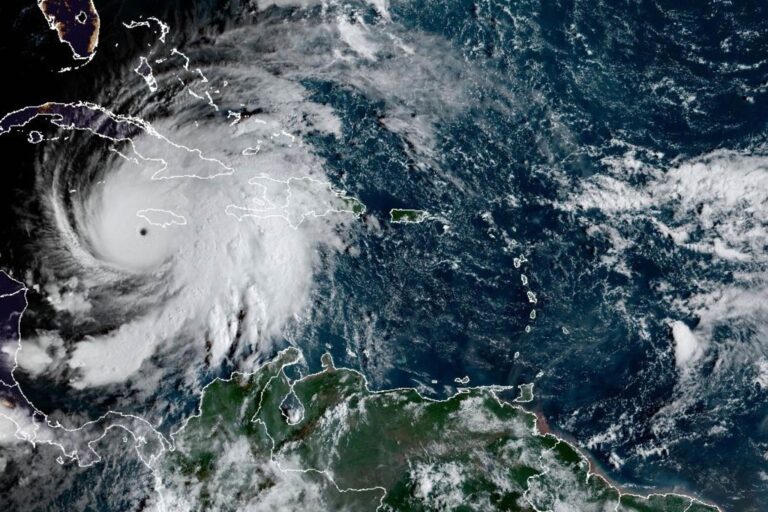 Der große Hurrikan «Melissa» ist auch aus dem Weltall sichtbar. Foto: Uncredited/NOAA/AP/dpa